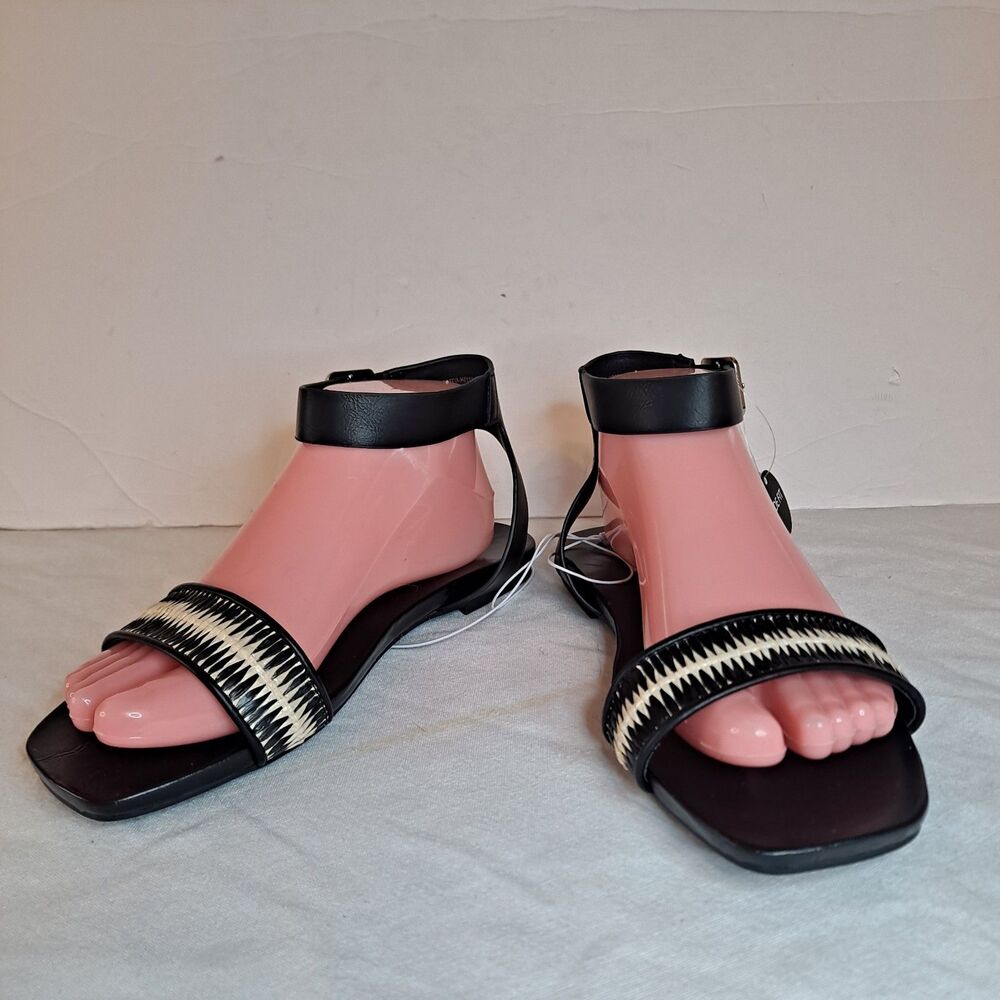 diba Hester Raffia Sandals Women's Size 7.5W Black Square Toe Faux Leather